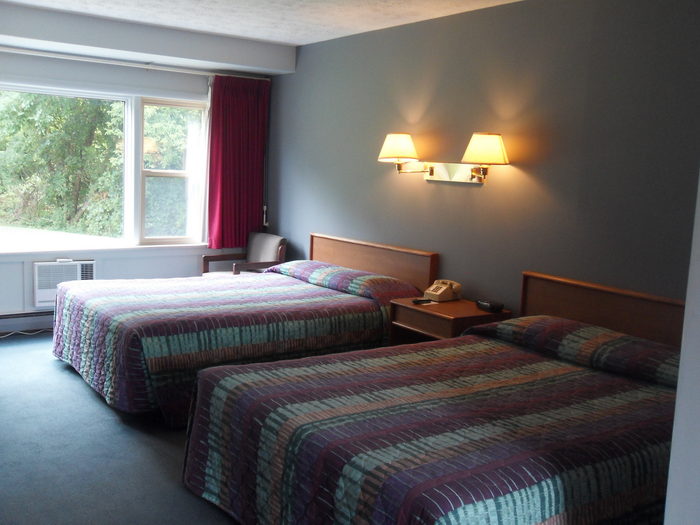 Swan Inn Motel & Restaurant - Web Listing Photo (newer photo)